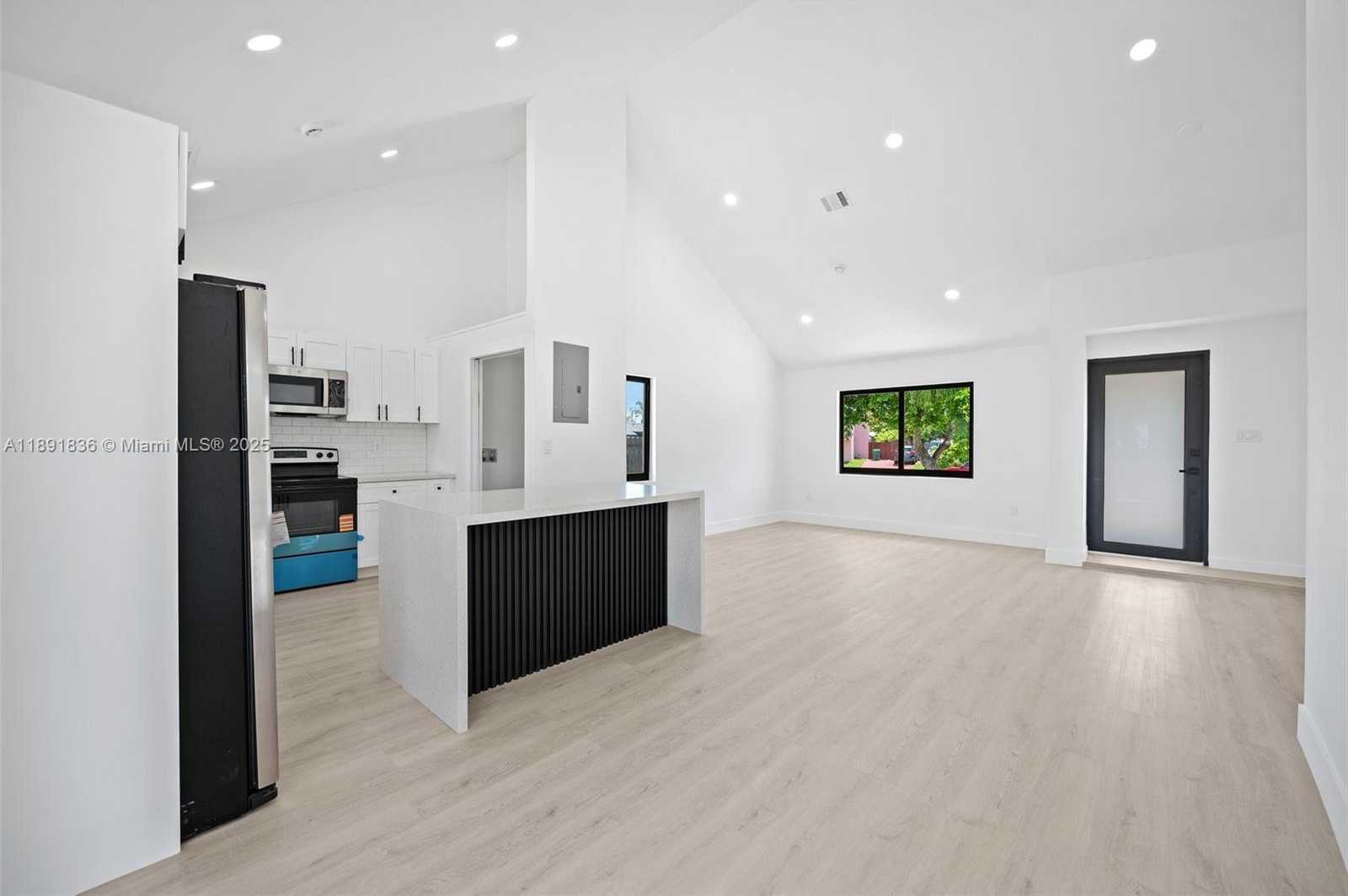 Small Image of 20620 SOUTH WEST 120TH PL, Miami Number 8