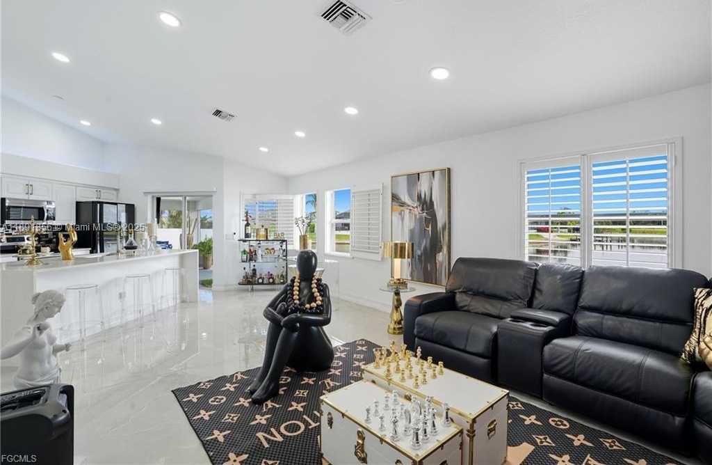 Small Image of 3235 NW 17TH LN, Other City - In The State Of Florida Number 11