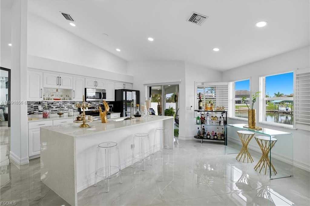 Small Image of 3235 NW 17TH LN, Other City - In The State Of Florida Number 17