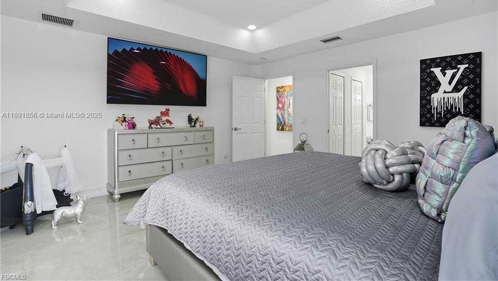 Small Image of 3235 NW 17TH LN, Other City - In The State Of Florida Number 23