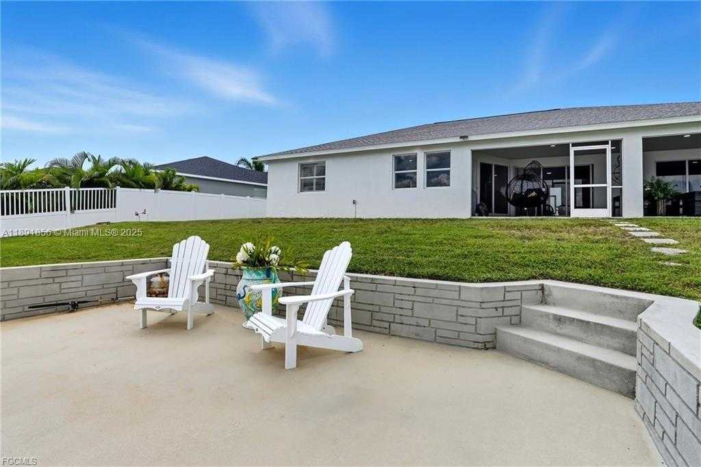 Small Image of 3235 NW 17TH LN, Other City - In The State Of Florida Number 37