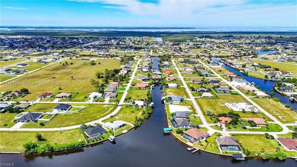 Small Image of 3235 NW 17TH LN, Other City - In The State Of Florida Number 43