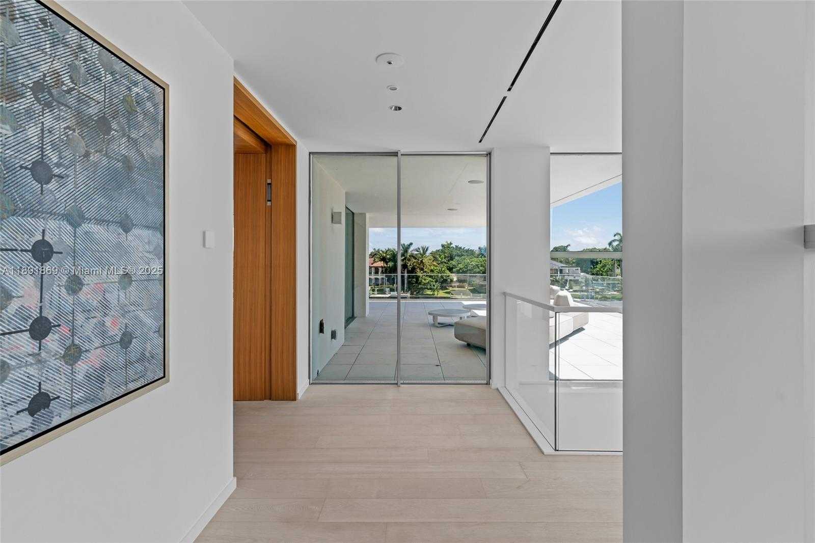 Small Image of 2131 NORTH EAST 15TH ST, Fort Lauderdale Number 39