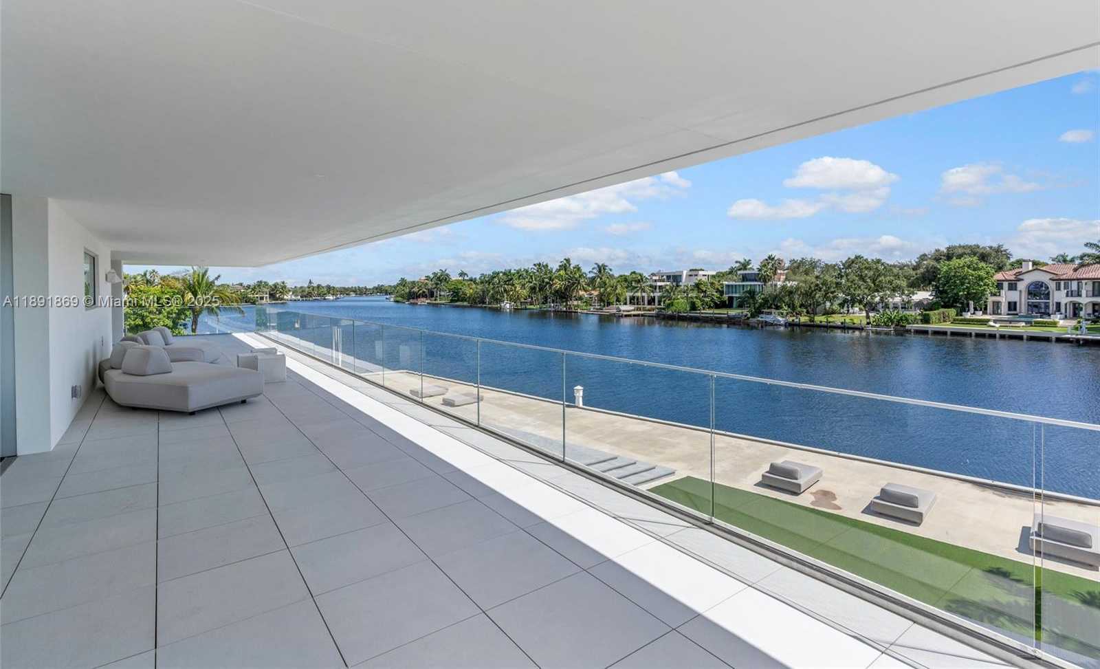 Small Image of 2131 NORTH EAST 15TH ST, Fort Lauderdale Number 5