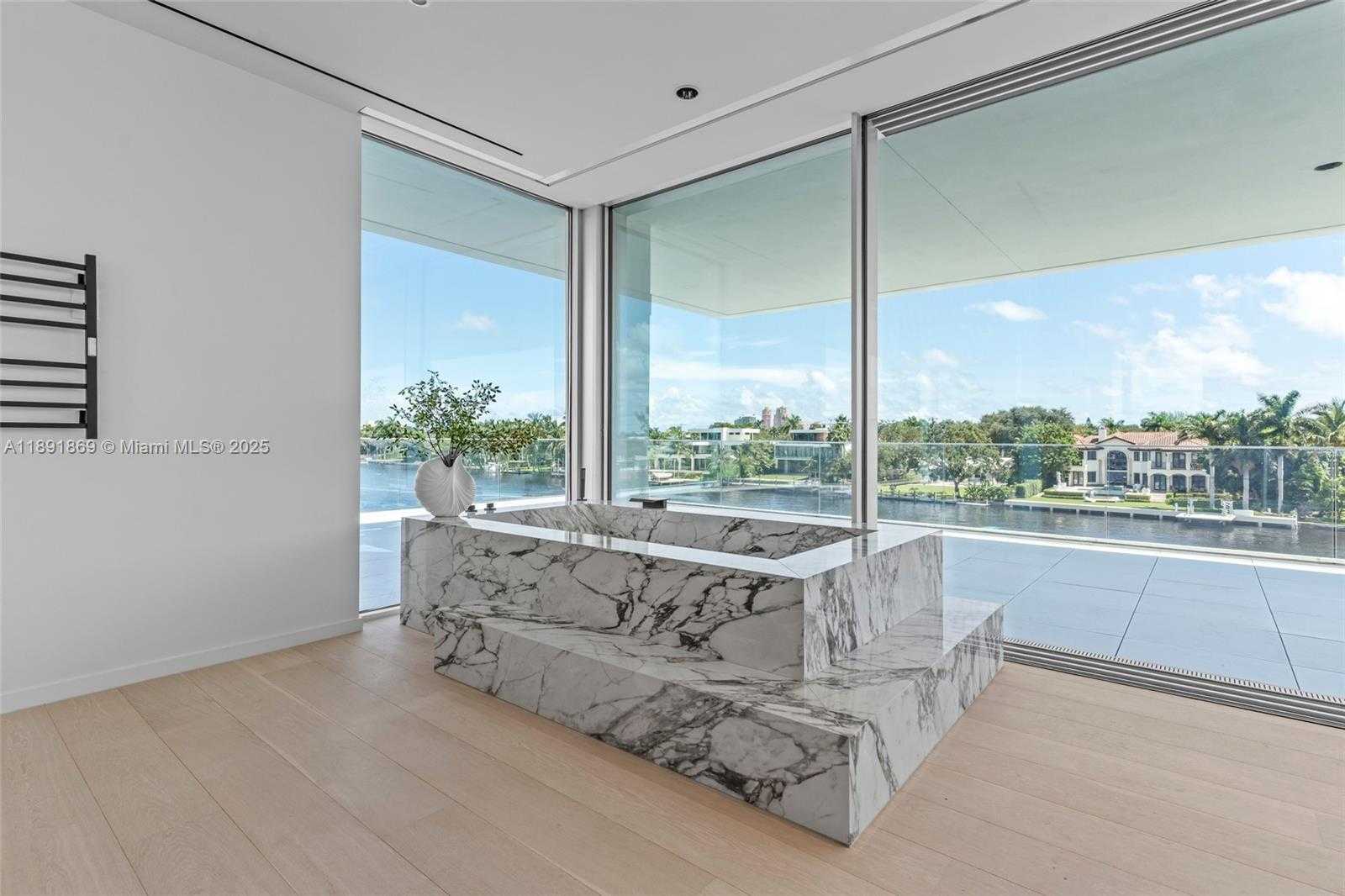 Small Image of 2131 NORTH EAST 15TH ST, Fort Lauderdale Number 51