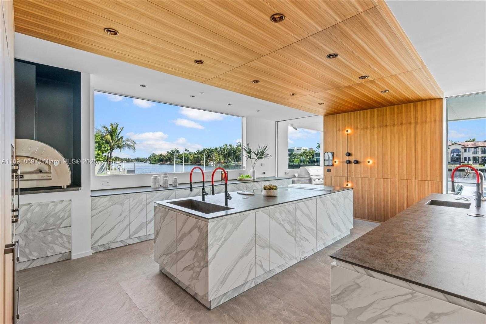 Small Image of 2131 NORTH EAST 15TH ST, Fort Lauderdale Number 6