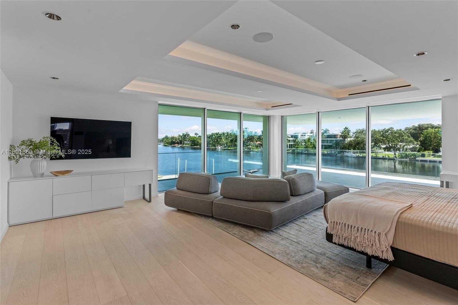 Small Image of 2131 NORTH EAST 15TH ST, Fort Lauderdale Number 61