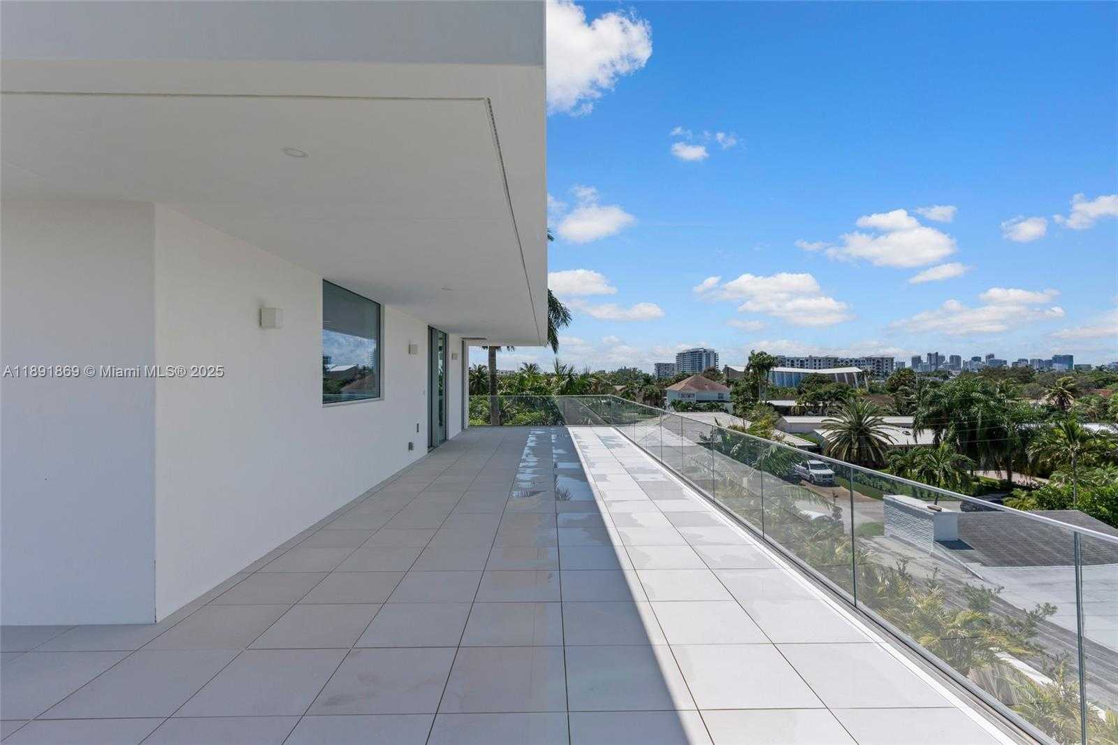 Small Image of 2131 NORTH EAST 15TH ST, Fort Lauderdale Number 71