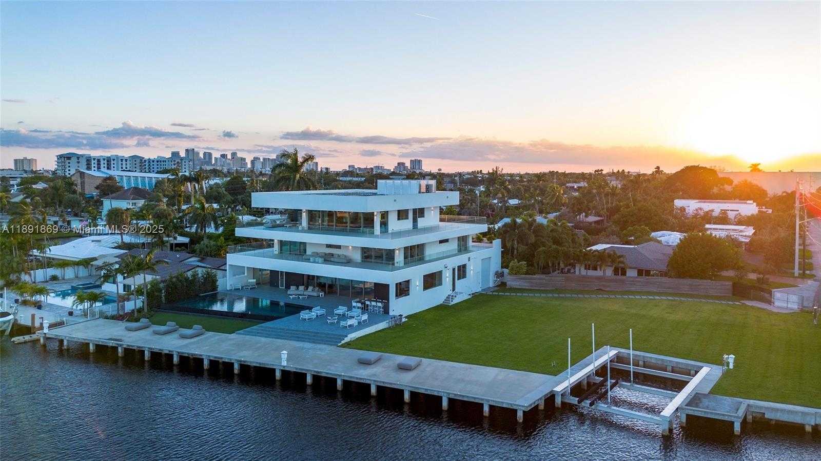 Small Image of 2131 NORTH EAST 15TH ST, Fort Lauderdale Number 79