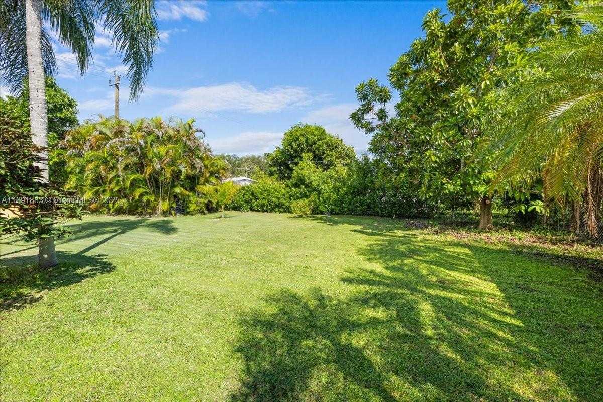 Small Image of 7150 SOUTH WEST 77TH PL, Miami Number 28