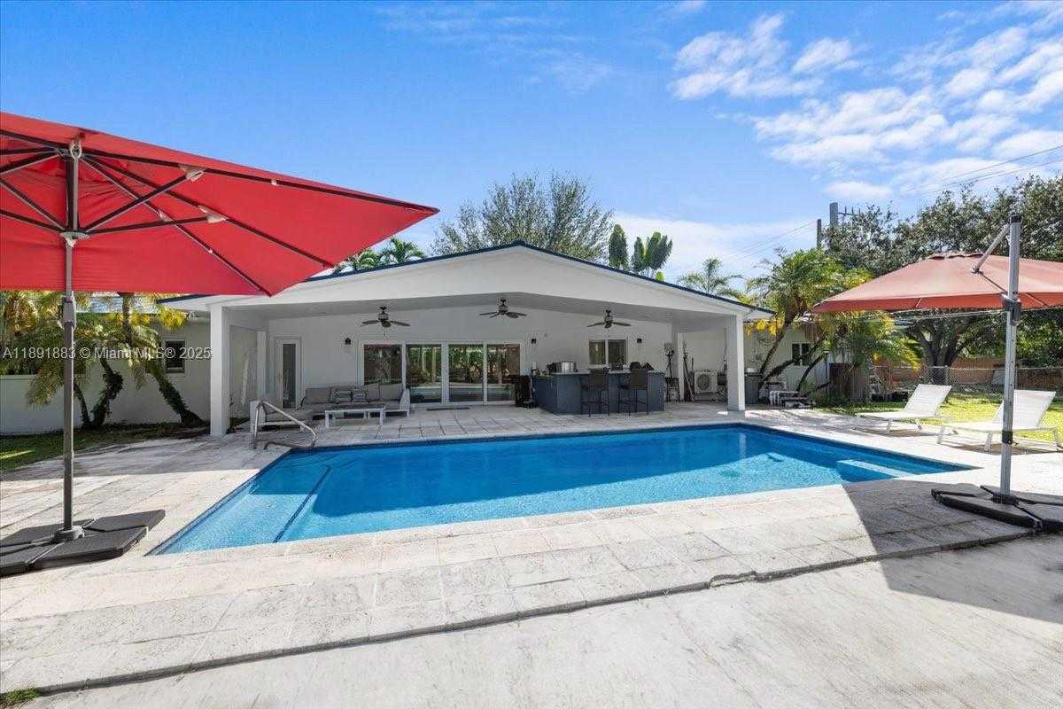 Small Image of 7150 SOUTH WEST 77TH PL, Miami Number 36