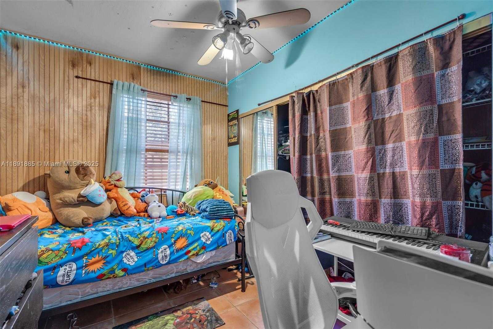 Small Image of 230 EAST 62ND ST, Hialeah Number 16