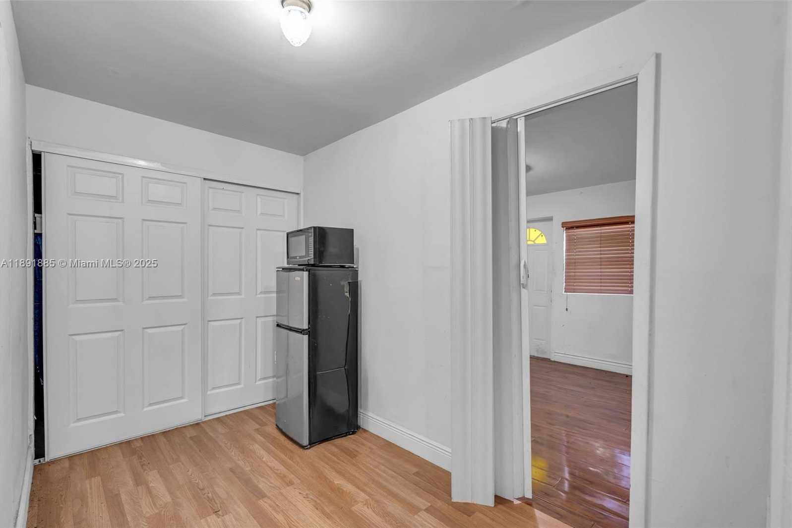 Small Image of 230 EAST 62ND ST, Hialeah Number 28