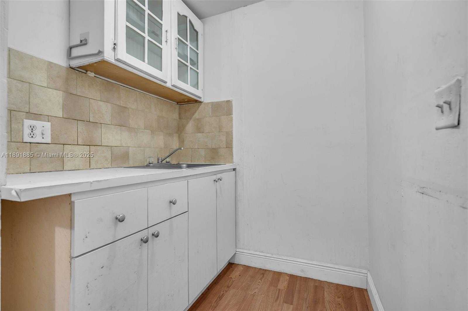 Small Image of 230 EAST 62ND ST, Hialeah Number 30
