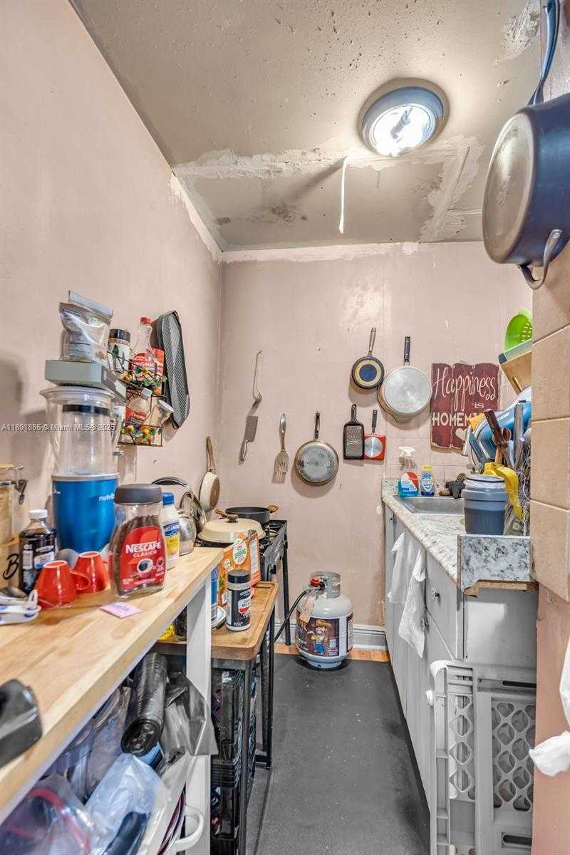 Small Image of 230 EAST 62ND ST, Hialeah Number 33