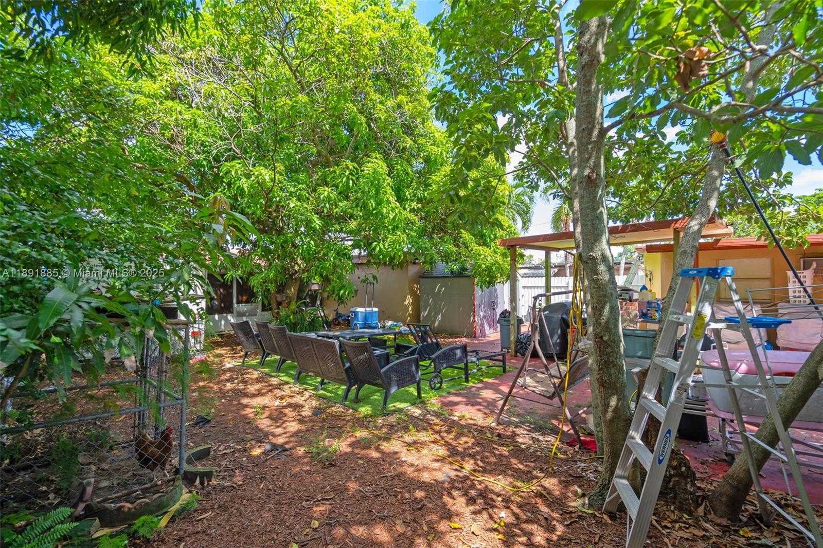 Small Image of 230 EAST 62ND ST, Hialeah Number 36