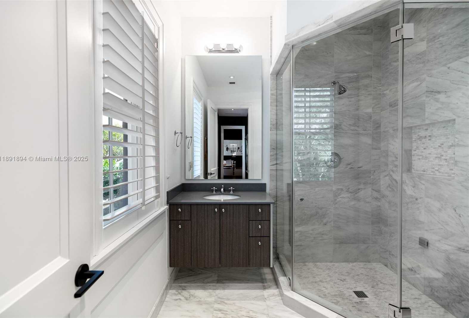 Small Image of 8150 SOUTH WEST 52ND AVE, Miami Number 21