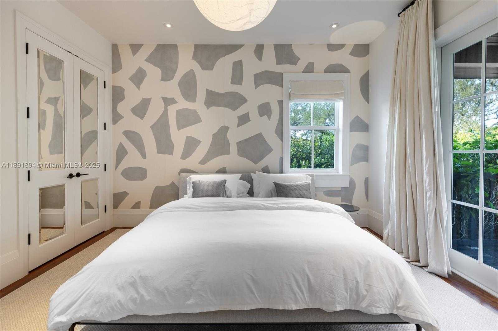 Small Image of 8150 SOUTH WEST 52ND AVE, Miami Number 22