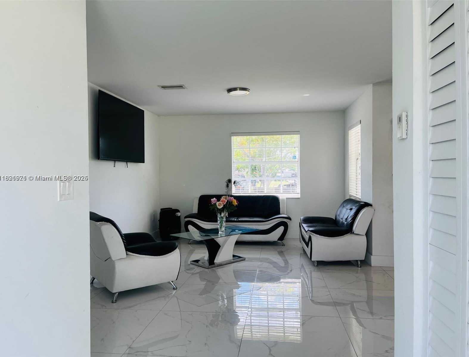 Small Image of 39001 SOUTH WEST 209TH AVE, Homestead Number 10