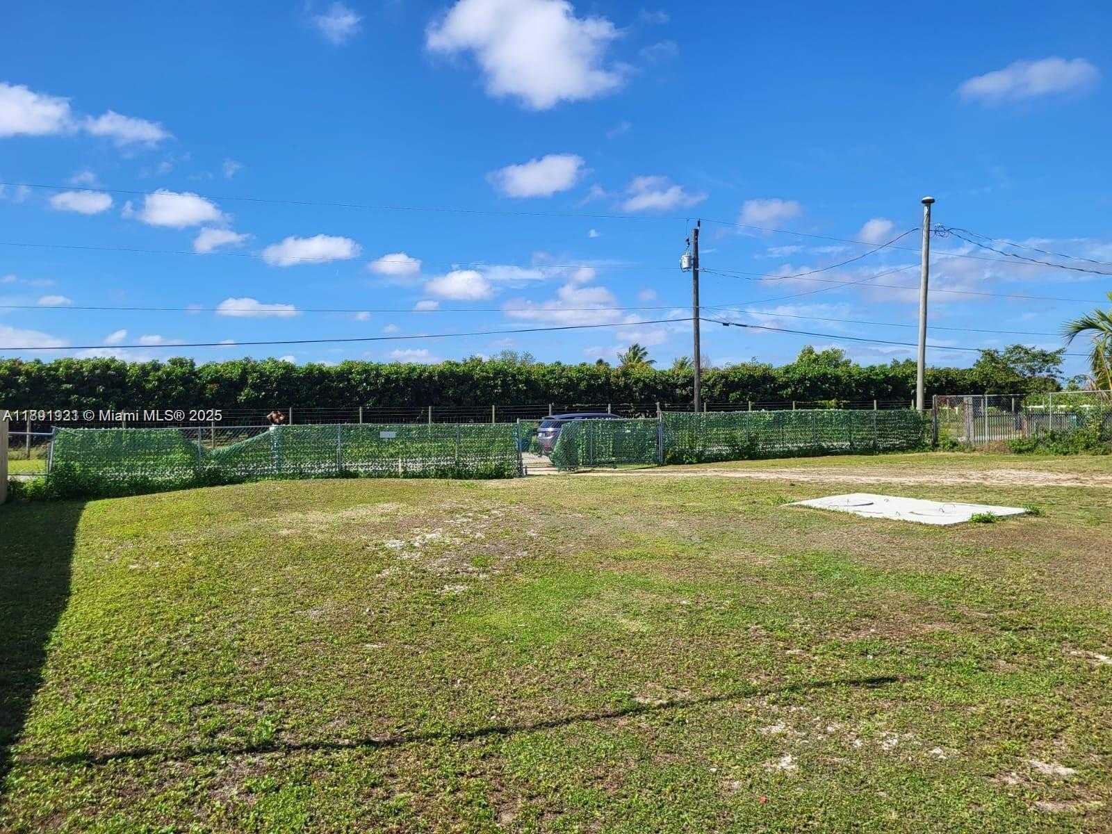 Small Image of 39001 SOUTH WEST 209TH AVE, Homestead Number 22
