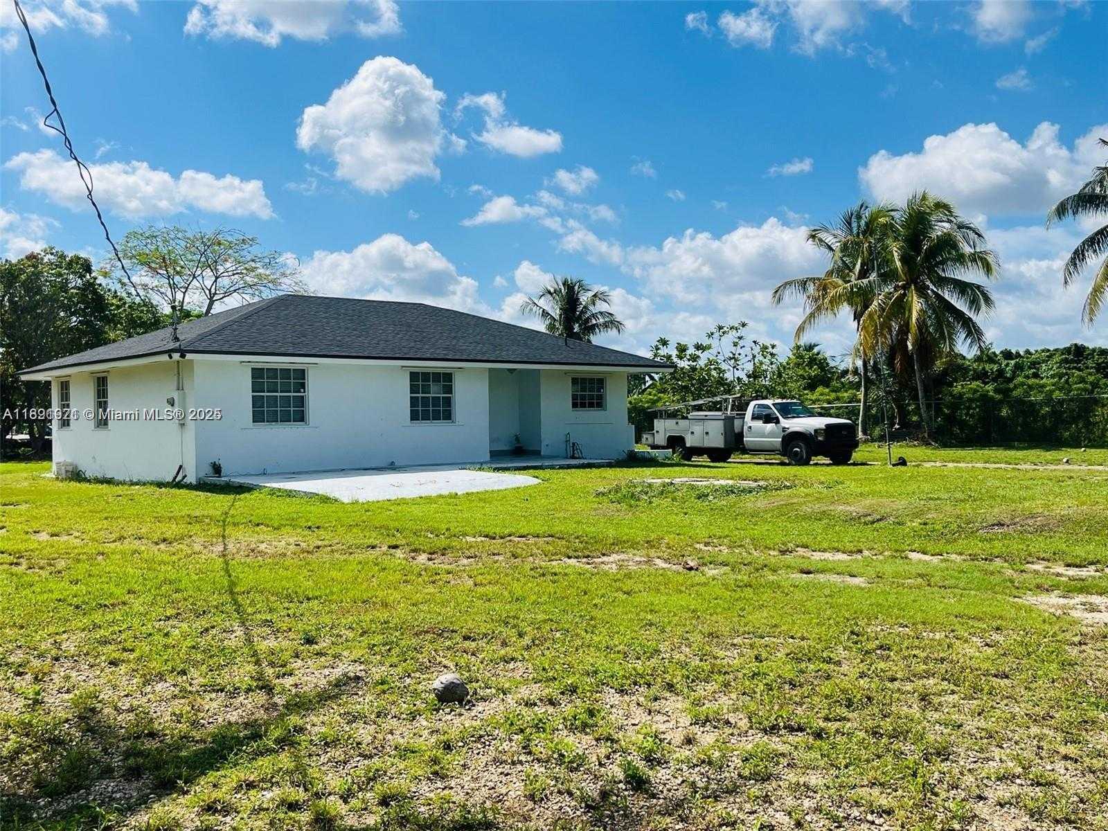Small Image of 39001 SOUTH WEST 209TH AVE, Homestead Number 5