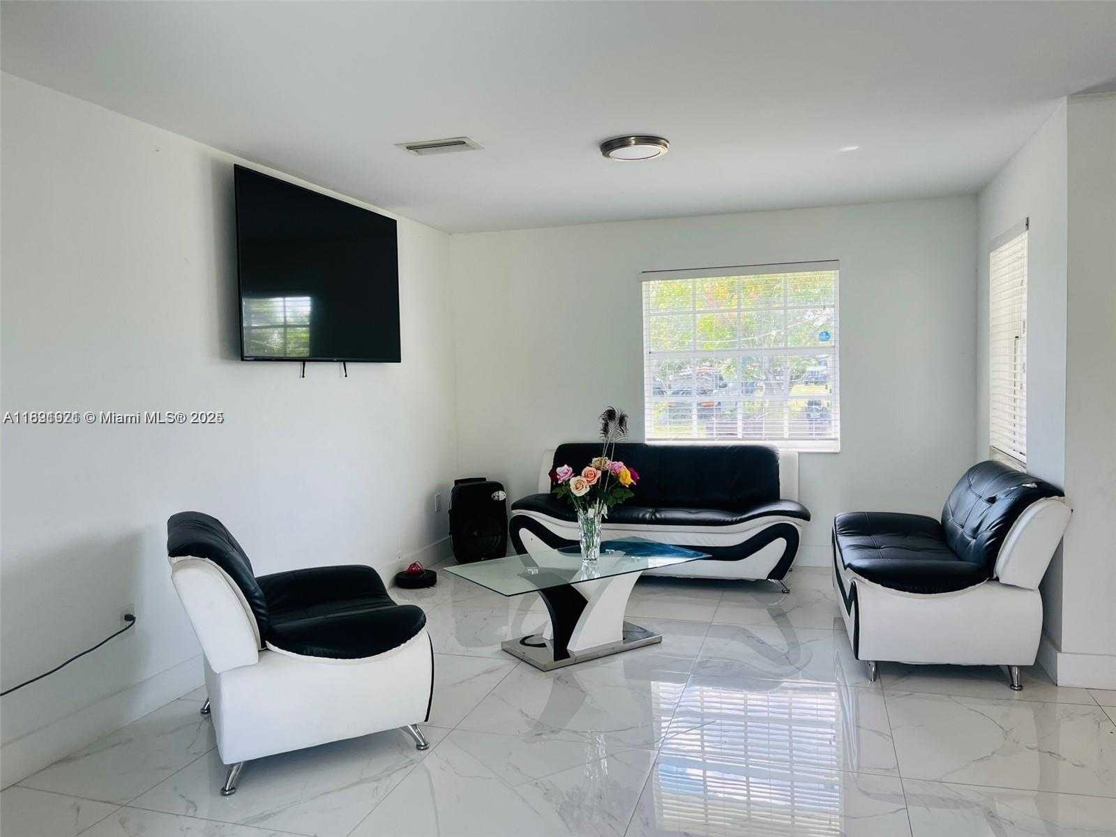 Small Image of 39001 SOUTH WEST 209TH AVE, Homestead Number 9