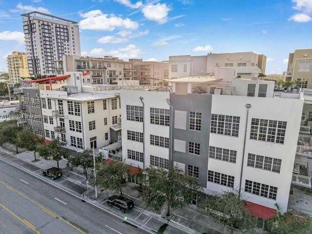 Small Image of 425 NORTH ANDREWS AVE, Fort Lauderdale Number 7