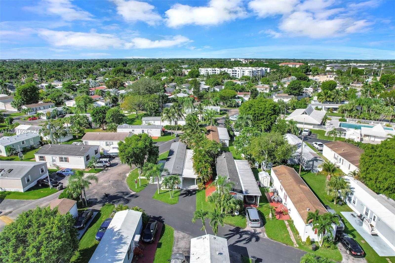 Small Image of 28501 152ND AVE LOT 102, Homestead Number 54