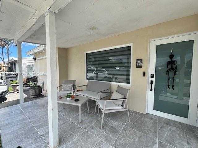 Small Image of 198 EAST BROWNING DR, West Palm Beach Number 4