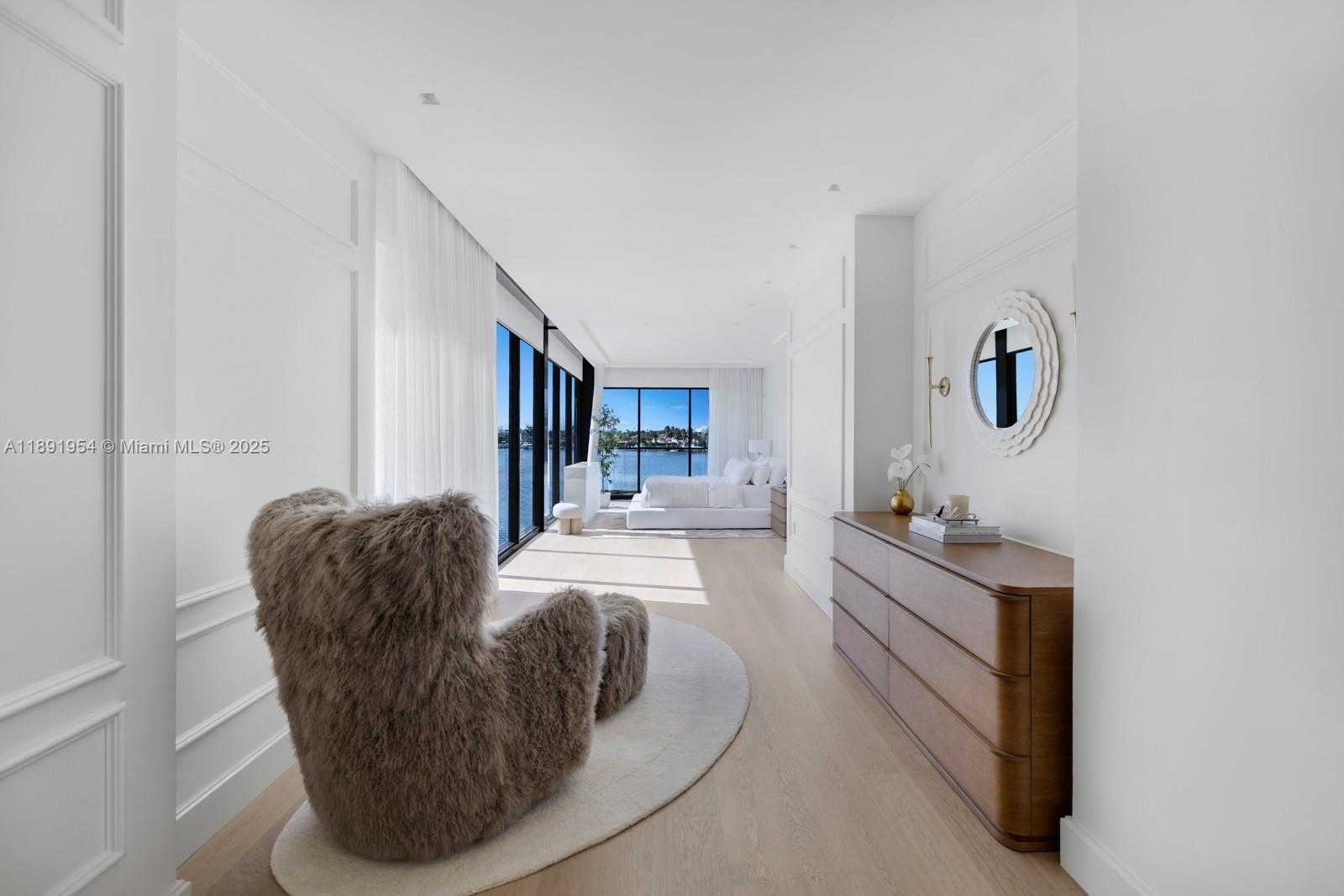 Small Image of 1155 NORTH BISCAYNE POINT RD, Miami Beach Number 19