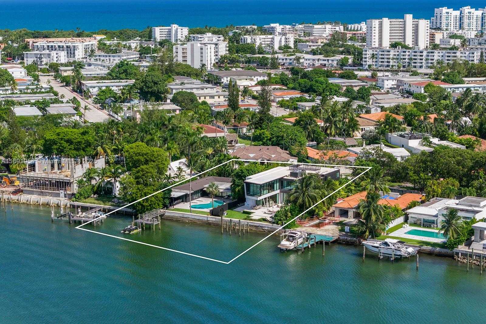 Small Image of 1155 NORTH BISCAYNE POINT RD, Miami Beach Number 32