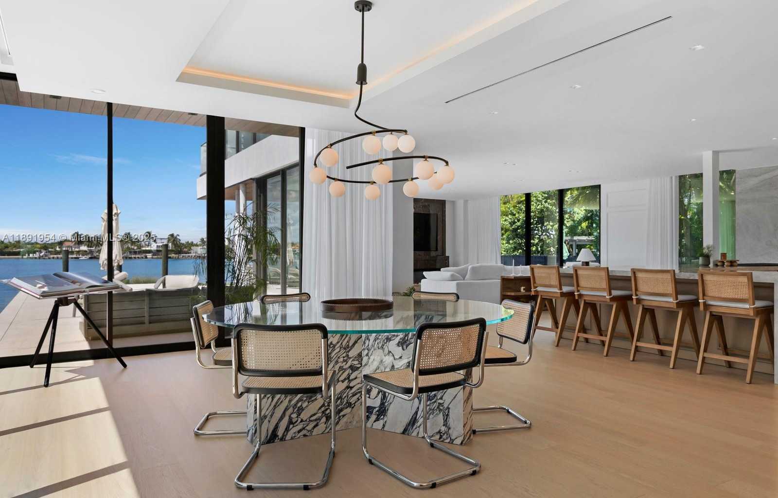 Small Image of 1155 NORTH BISCAYNE POINT RD, Miami Beach Number 7