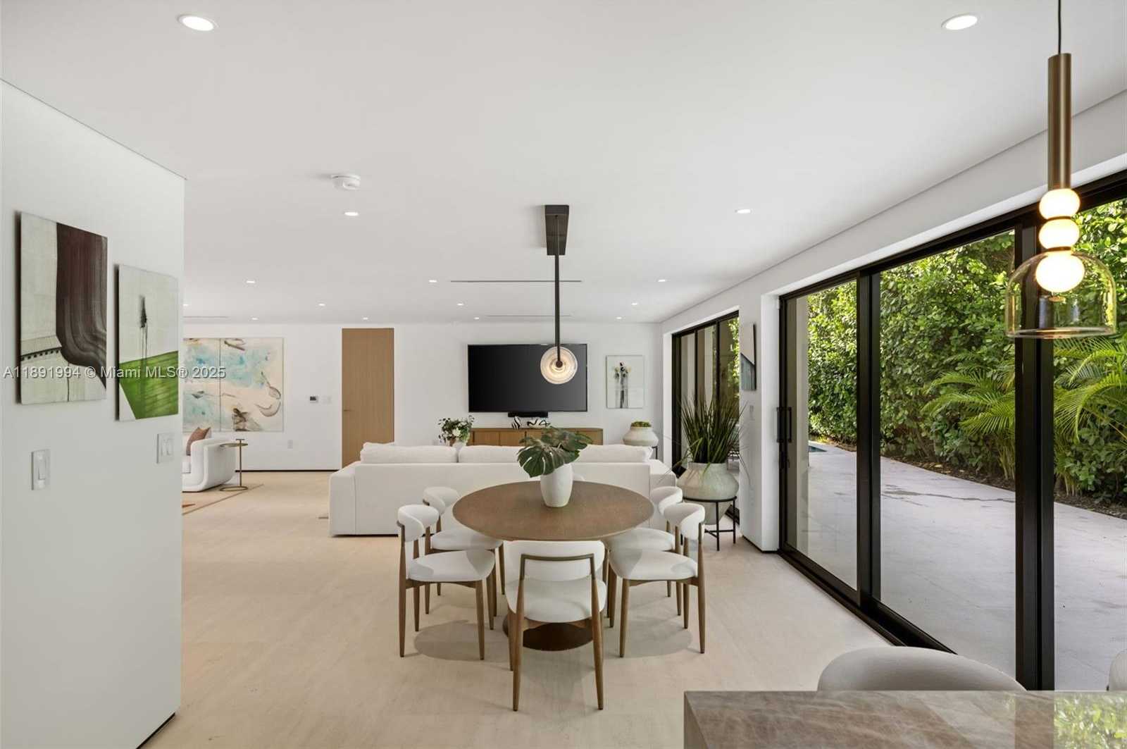 Small Image of 222 EAST RIVO ALTO DR, Miami Beach Number 12