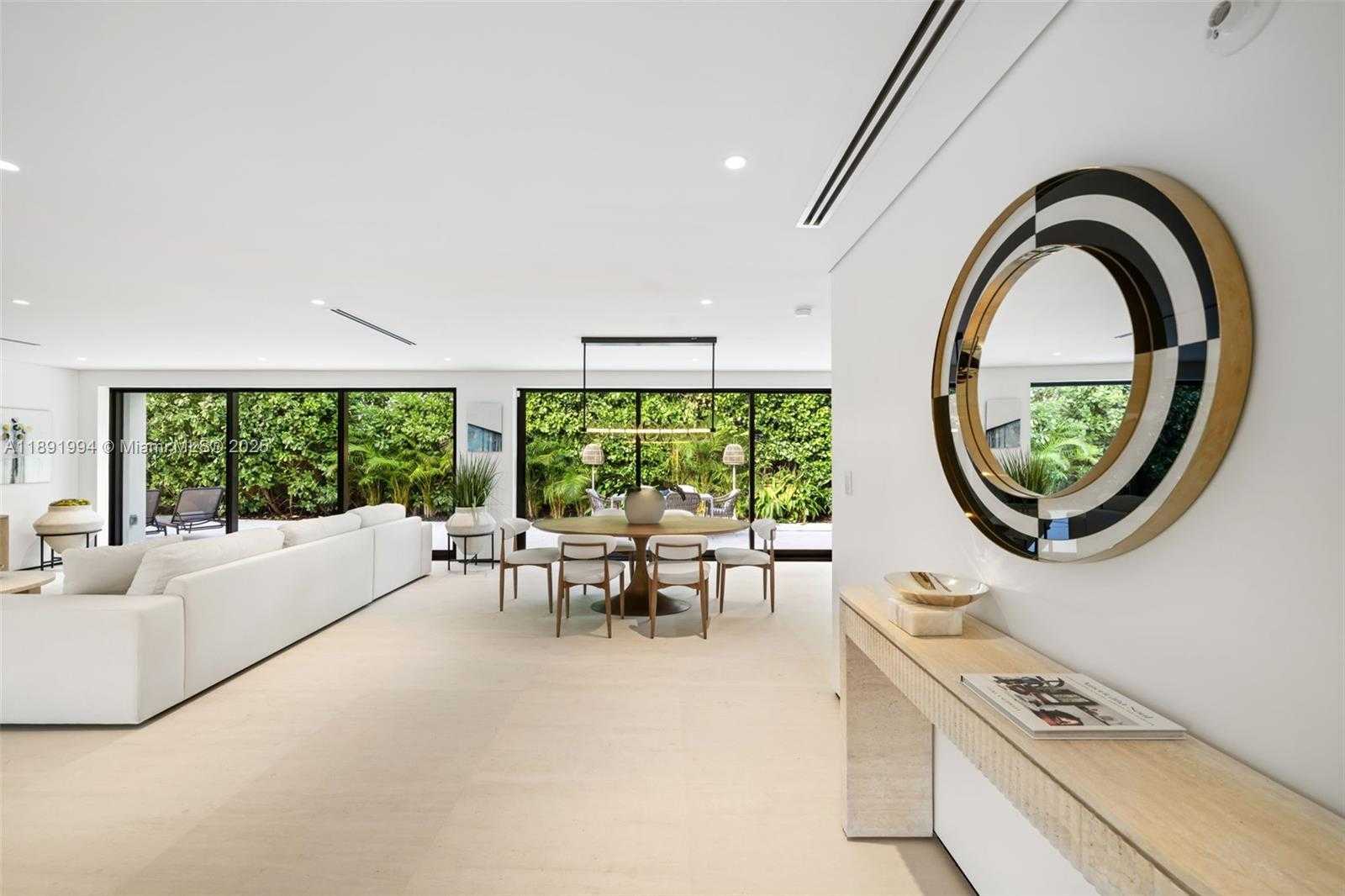 Small Image of 222 EAST RIVO ALTO DR, Miami Beach Number 2