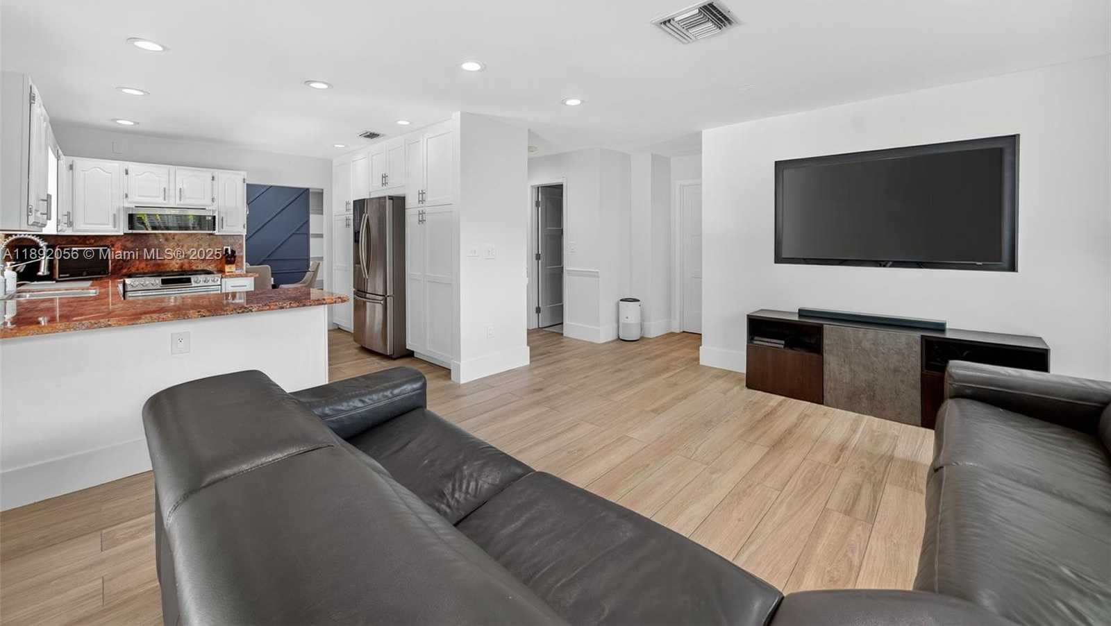Small Image of 17500 SOUTH WEST 93RD PL, Palmetto Bay Number 17