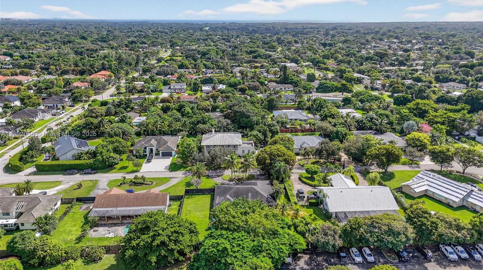 Small Image of 17500 SOUTH WEST 93RD PL, Palmetto Bay Number 48