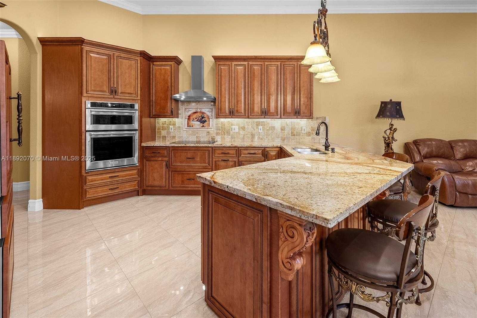Small Image of 19230 SOUTH WEST 30TH ST, Miramar Number 11