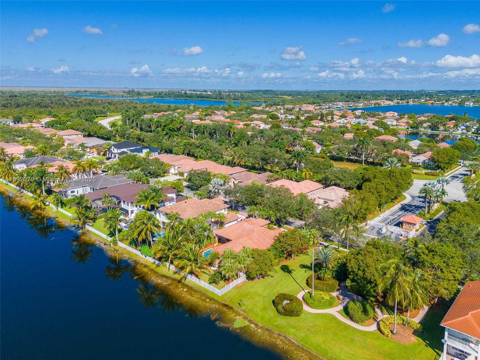 Small Image of 19230 SOUTH WEST 30TH ST, Miramar Number 21