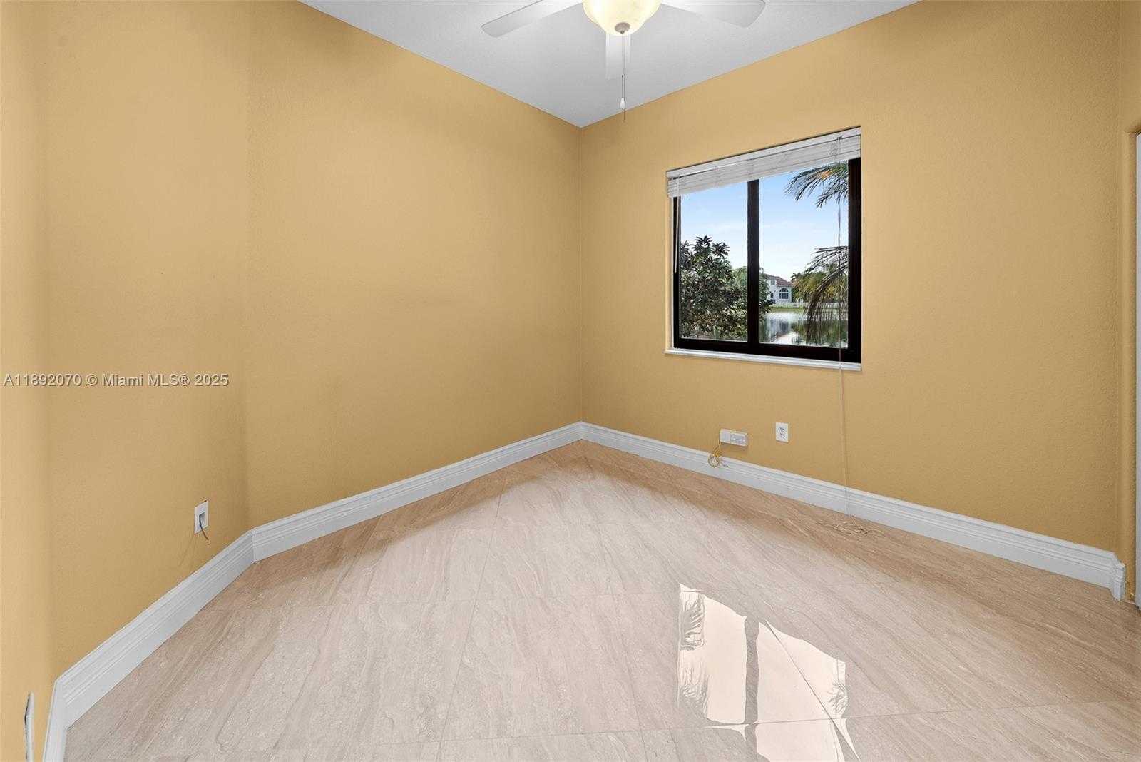 Small Image of 19230 SOUTH WEST 30TH ST, Miramar Number 34