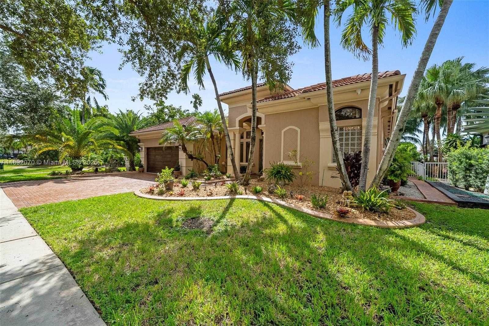 Small Image of 19230 SOUTH WEST 30TH ST, Miramar Number 37