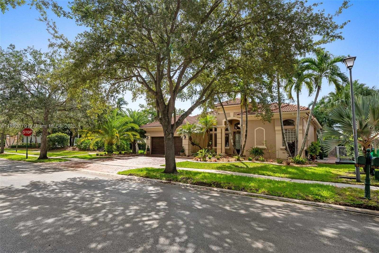 Small Image of 19230 SOUTH WEST 30TH ST, Miramar Number 41