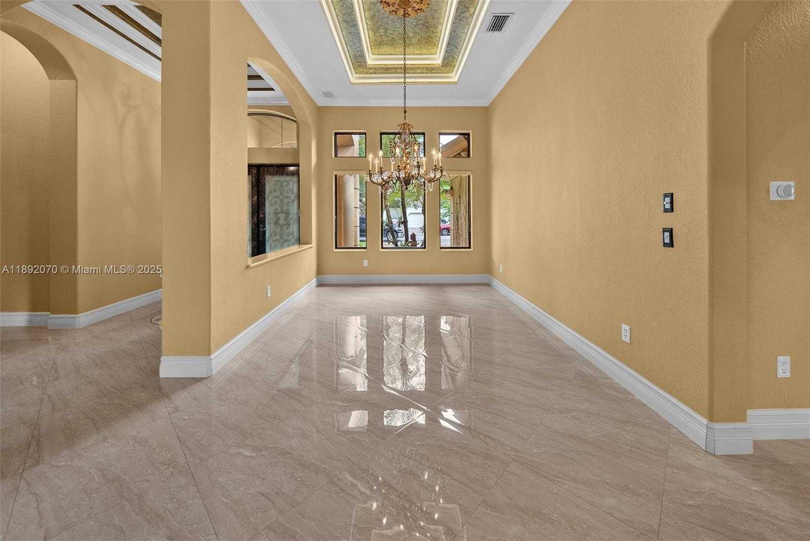 Small Image of 19230 SOUTH WEST 30TH ST, Miramar Number 7