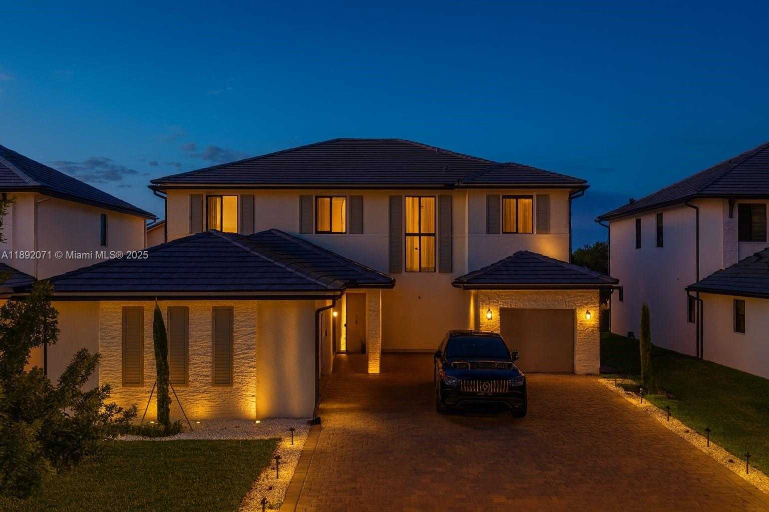 Small Image of 4406 SOUTH WEST 178TH AVE, Miramar Number 25