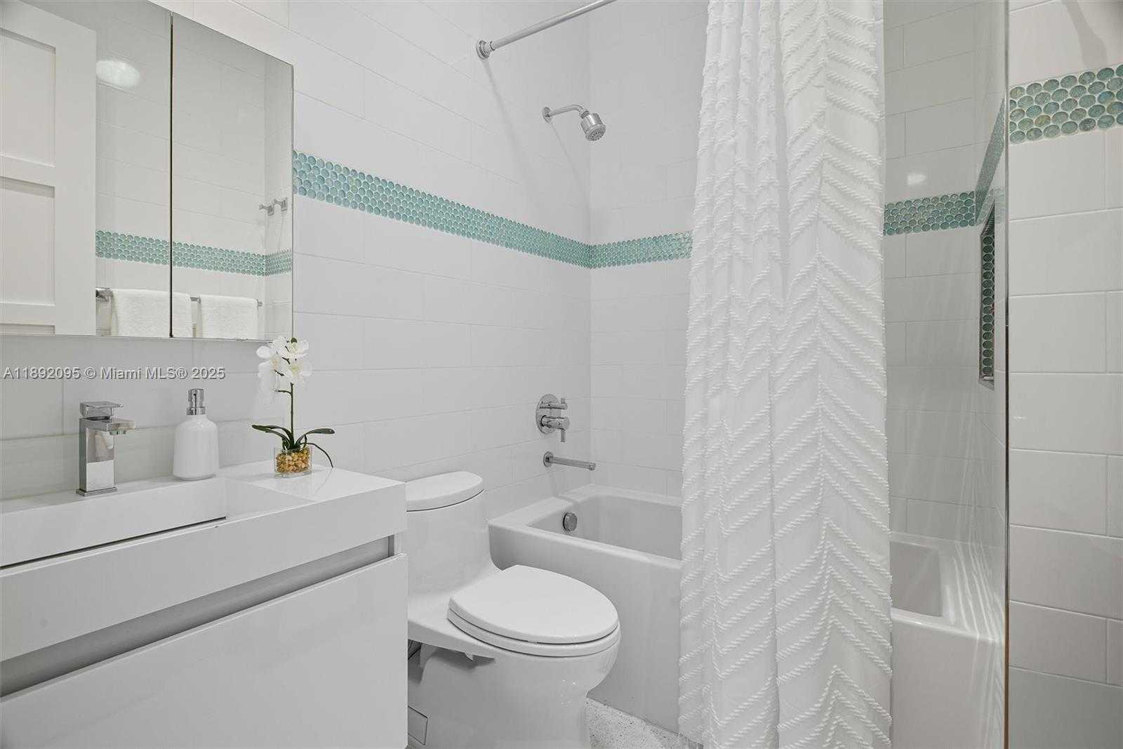Small Image of 5800 SOUTH WEST 99TH TER, Pinecrest Number 37