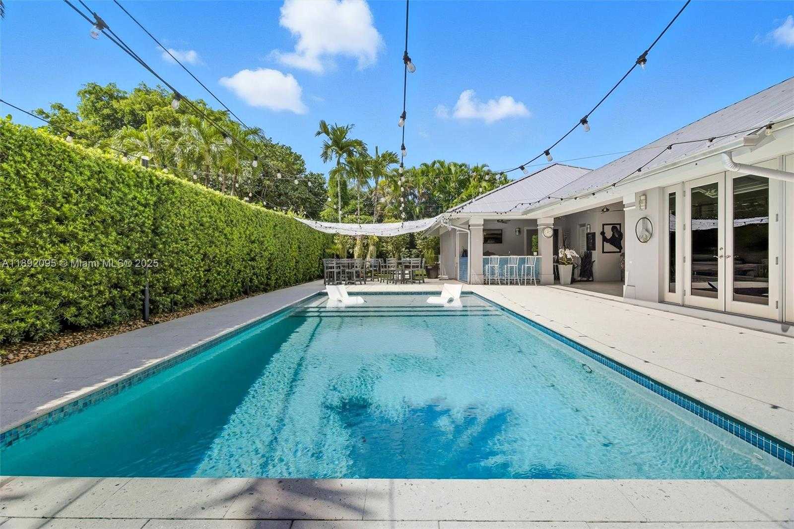 Small Image of 5800 SOUTH WEST 99TH TER, Pinecrest Number 46