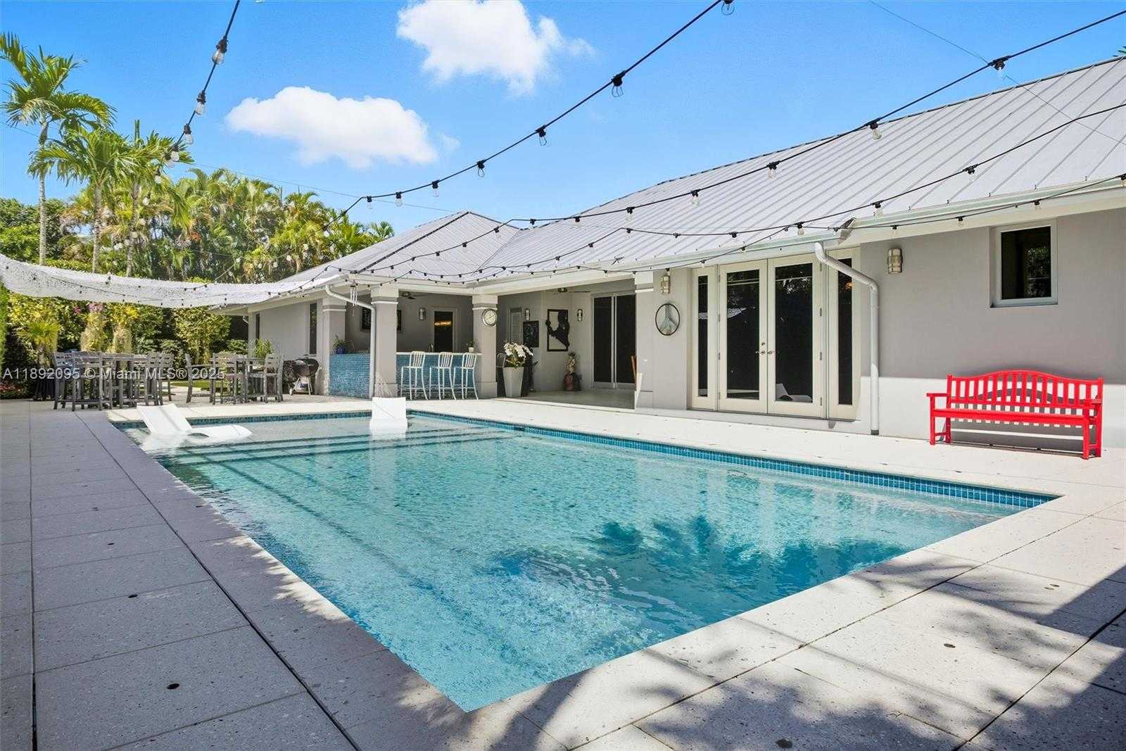 Small Image of 5800 SOUTH WEST 99TH TER, Pinecrest Number 56