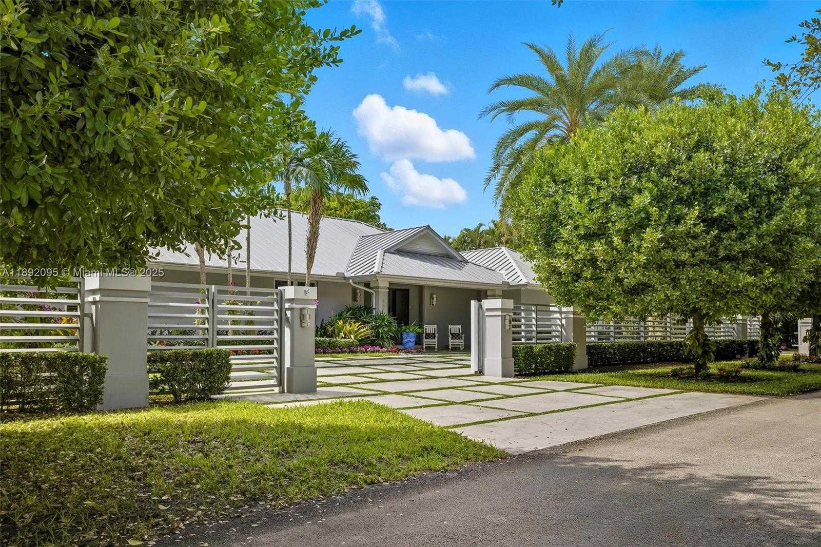 Small Image of 5800 SOUTH WEST 99TH TER, Pinecrest Number 62