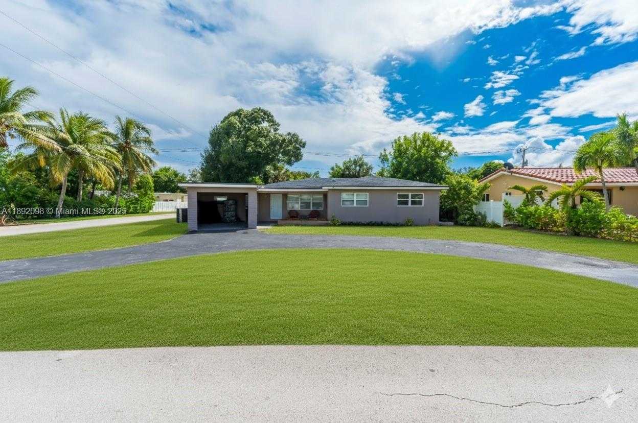 Small Image of 312 NORTH WEST 35TH ST, Oakland Park Number 2