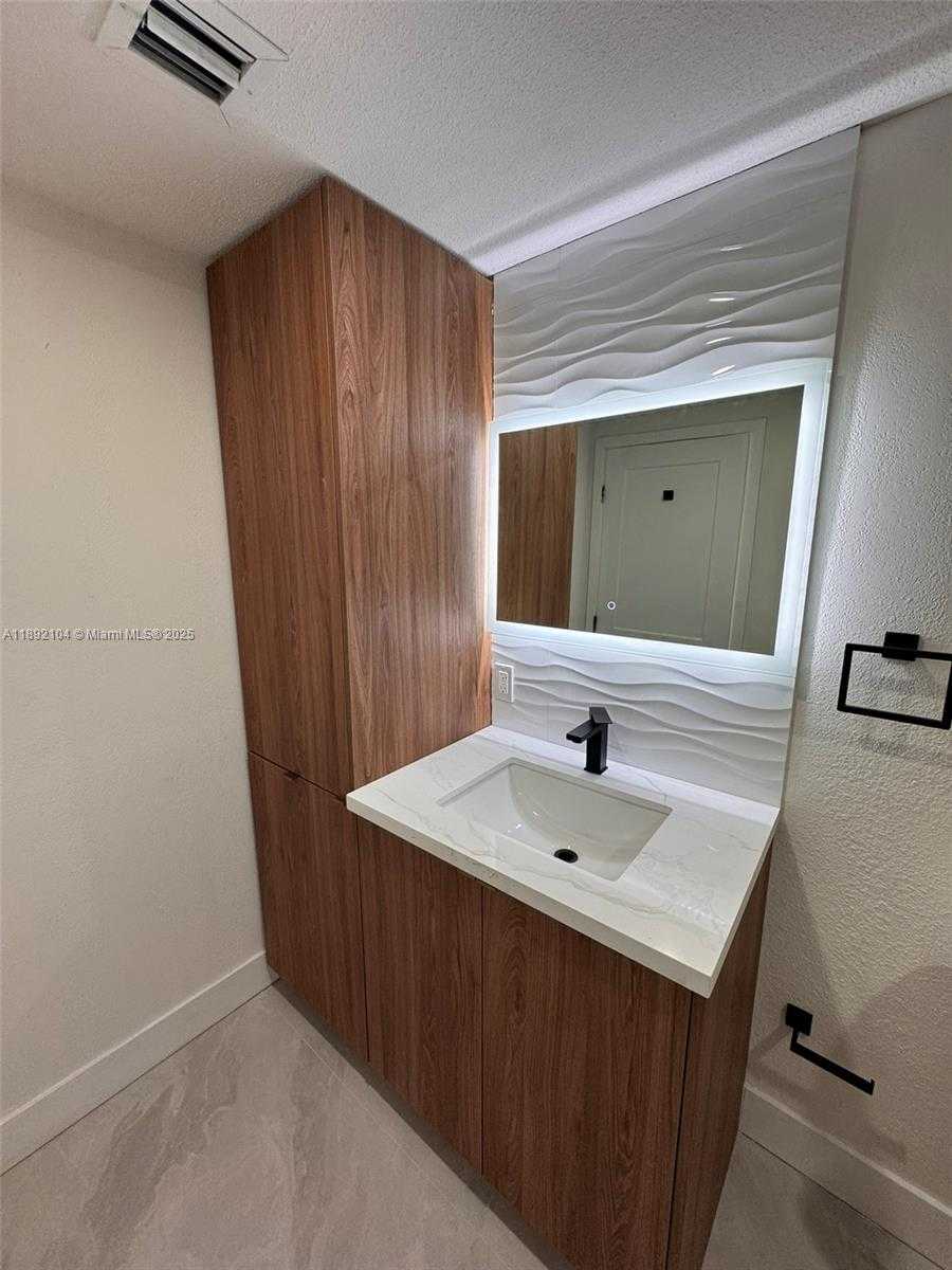 Small Image of 13720 NORTH WEST 4TH CT, North Miami Number 30