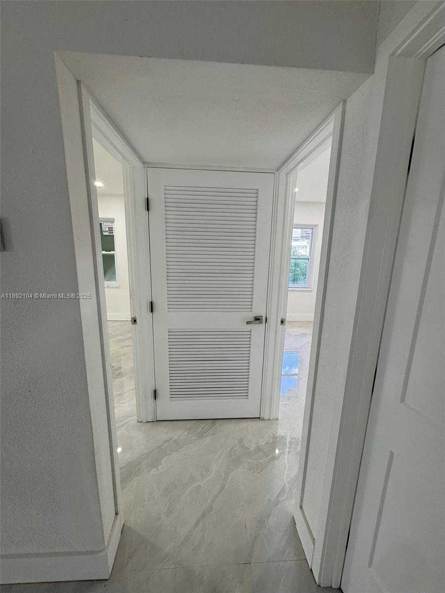 Small Image of 13720 NORTH WEST 4TH CT, North Miami Number 34